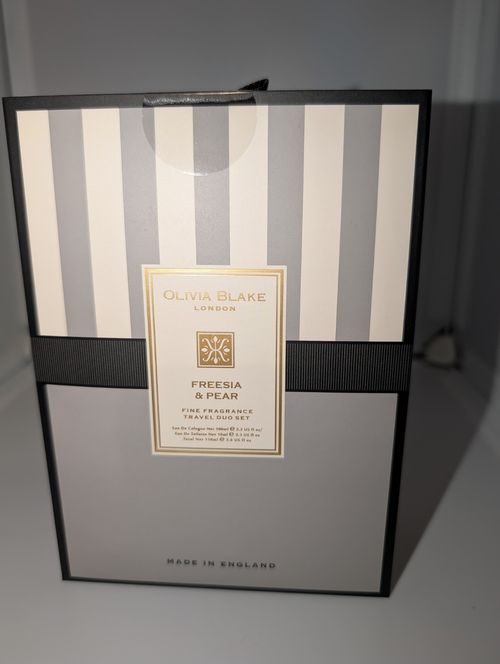 Olivia Blake London Freesia & Pear Gift Set, Travel Size Spray Duo, Unisex — image 3