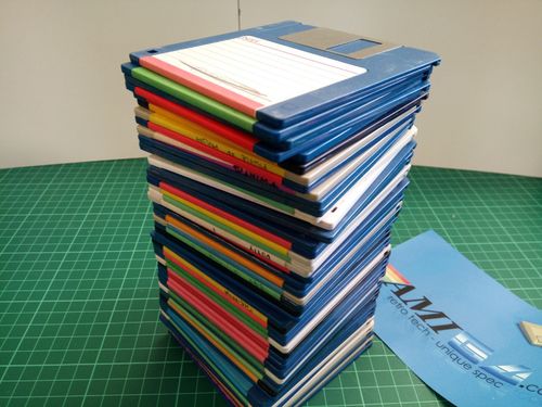 Floppy Disk 3.5" Bundle Used x 50 - Mostly Amiga Disks — image 3