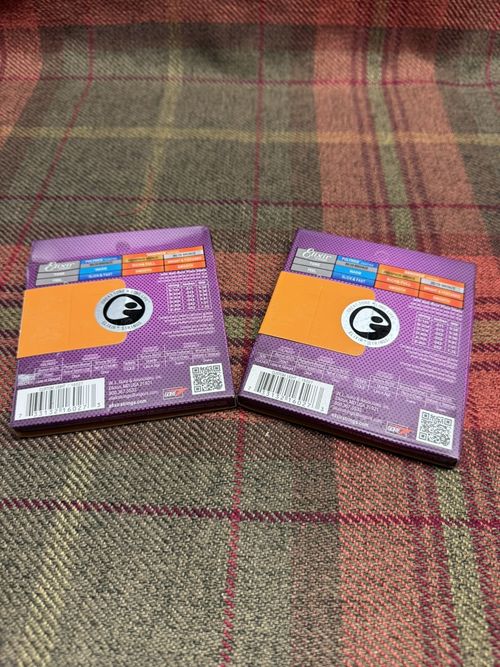 Acoustic Guitar strings - Custom Light - Elixir phosphor Bronze Nanoweb Coating — image 3