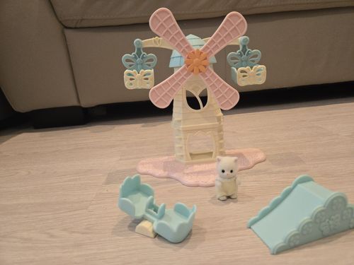 Sylvanian Families Camper Van, Ferries & Train Set — image 4