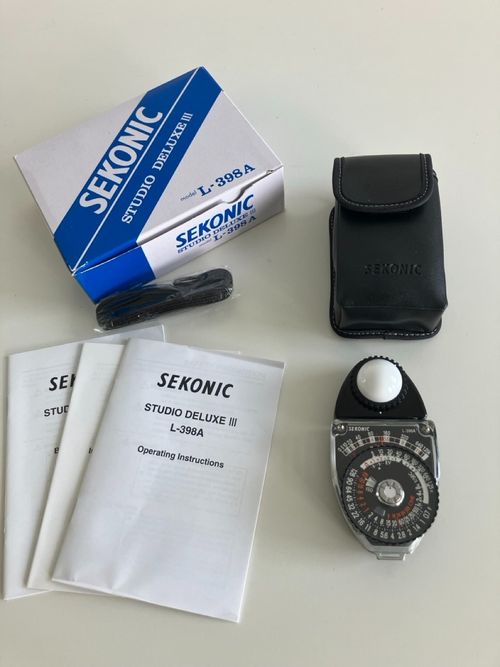 Sekonic L-398A Studio Deluxe III Exposure Meter — image 1