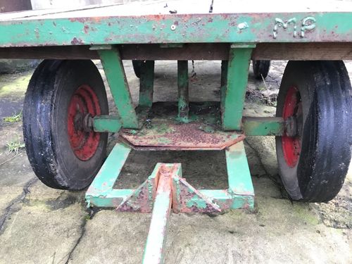 TRAILER TROLLEY WORK BENCH HEAVY SOLID IRON TABLE SHELF FACTORY WORKSHOP FARM — image 5