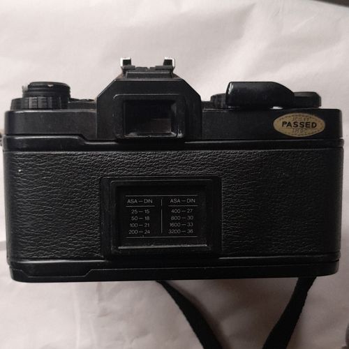 Chinon CE-4s Black 35mm SLR Film Camera with 50mm f/1.7 Lens SPARES OR REPAIR. — image 7