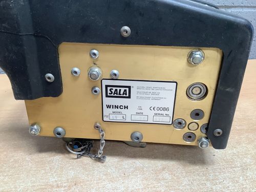 SALA 60L CONFINED SPACE ENTRY RESCUE  WINCH WITH HANDLE — image 6