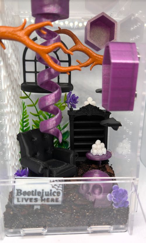 3d printed jumping spider accessory/decor pack gothic halloween spooky theme. — image 1