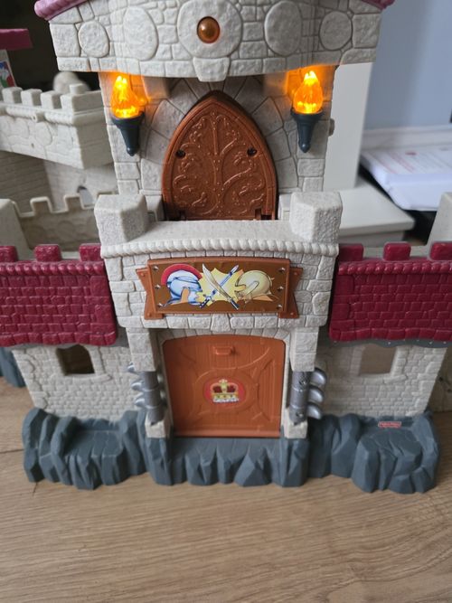 Fisher Price Imaginext Eagle Talon Castle Bundle  Working Lights & Sounds! — image 1
