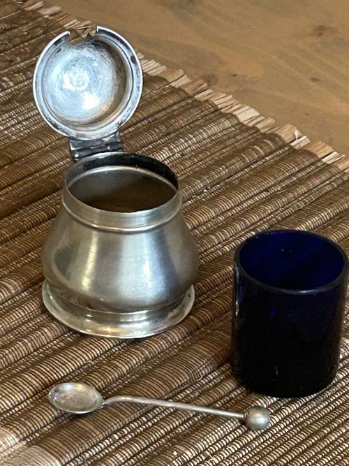 Antique EPNS Silver Plate Mustard Pot with Lid, Blue Glass Liner & Spoon VGC — image 9