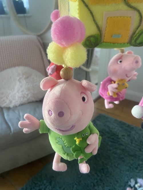 Peppa Pig Nursery Mobile Hanging Cot/Crib Felt House & Flowers Multicolour — image 4
