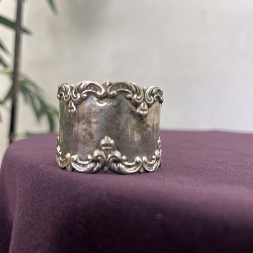 GOREHAM Scroll Border Napkin Ring Sterling Silver 25.5g — image 4
