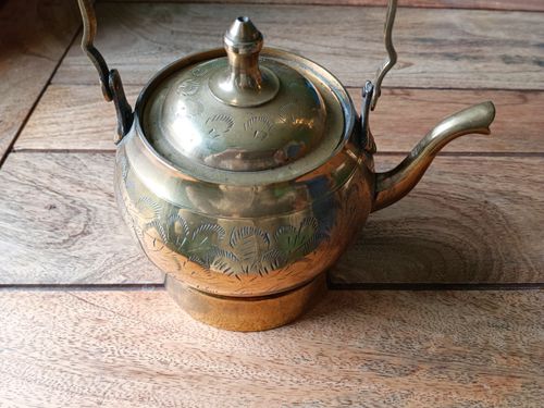 Brass Decorative Ornament Kettle Tea Pot With Hinged Handle & Ring Shaped Stand — image 2