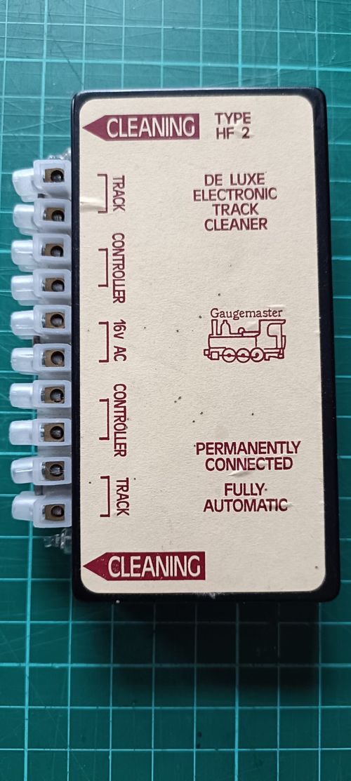 Gaugemaster HF 2 Twin Track Electronic Cleaner Analogue — image 3