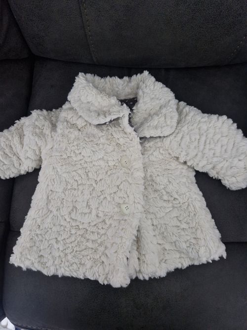 Girls faux fur cream lined coat Nutmeg age 6-9 months — image 1
