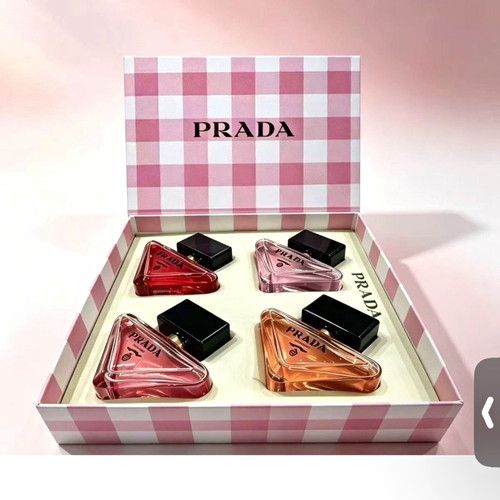 PRADA Paradoxe Eau de Parfum Gift Set 4 x 30 ml women's perfume