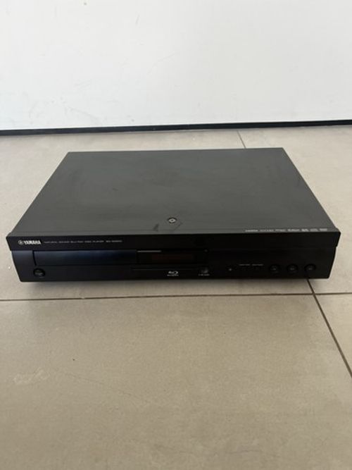 Yamaha BD-S2900 Natural Sound Blu-ray Disc Player Black HDMI – Tested & Working 