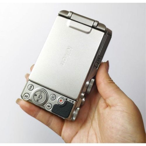 Nikon COOLPIX COOLPIX S9900/S9900s Digital Camera with 16MP 30x Optical Zoom — image 3