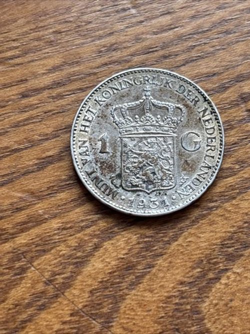 1931 Netherlands Wilhelmina 1 Gulden 720 Silver Coin