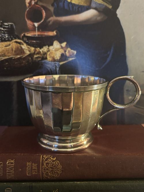Mappin and Webb Solid Silver Christening Cup 1902 Birmingham Hallmarks Antique — image 2