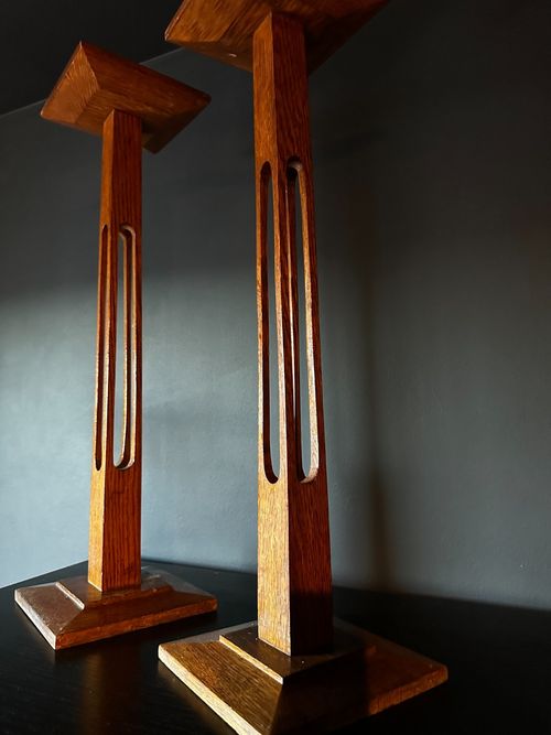 Pair Of Antique Statue Stands English Oak Pedestal Torchere Edwardian 1910-40 — image 3