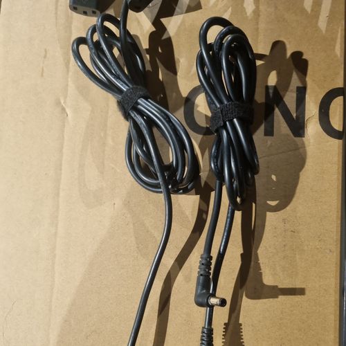 Neewer 530 Pro rgb Lights with Stands Cases & Accessories Excellent Condition — image 14