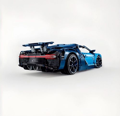 *NEW* MOC 42083 Bugatti Chiron Techic Blocks Building 3599PCS — image 2