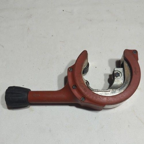 Sealey VS16371 Adjustable Ratcheting Exhaust Pipe Cutter
