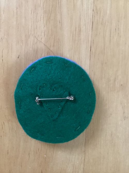 NEEDLE FELT BROOCH SHEEPDOG LEAPING FOR SPRING — image 2