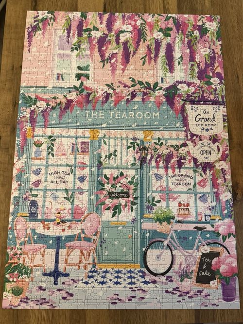 Corner Piece Puzzles The Tea Room 1000 Piece Jigsaw Puzzle — image 3
