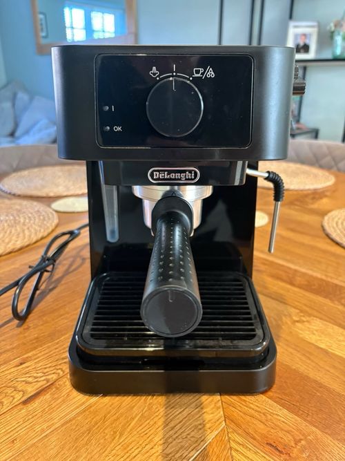 De'Longhi Stilosa Black Espresso & Cappuccino Machine, Ground Coffee, Steam Wand — image 2