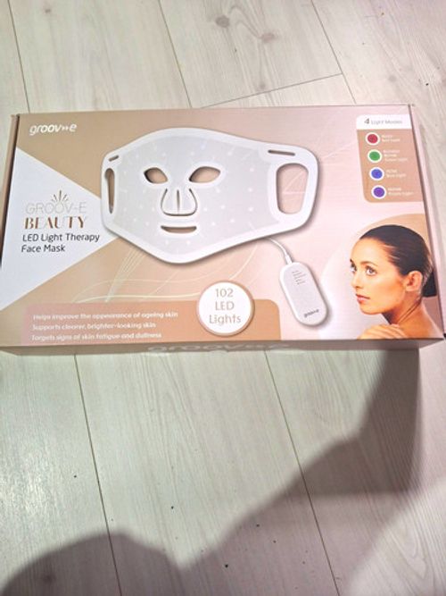 LED Light Therapy Face Mask 102 LEDs 5 Mode:Groov e:Beauty Face mask, Silicone.