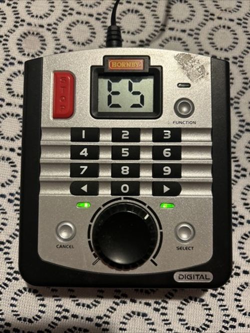 Hornby DCC Digital Controller R8213 Tested No plug