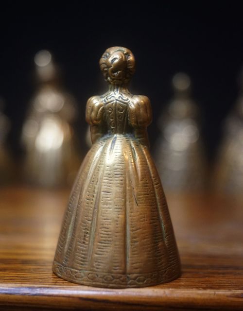 Vintage brass Tudor Elizabethan Lady Bell — image 3