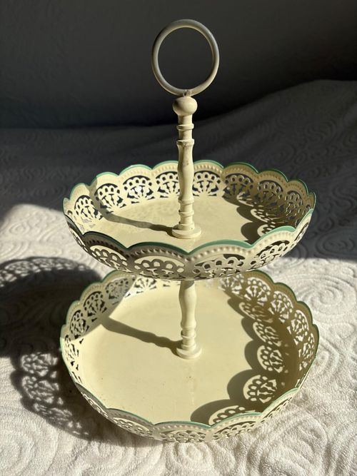 Vintage Cream Colour 2 Tier Cake Stand / Display Holder Rustic Retro — image 2