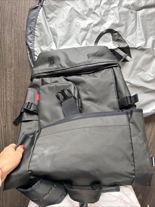 Nixon Shores 28L Waterproof Backpack Wet Dry Surf Travel Bag Changing Mat Black — image 5