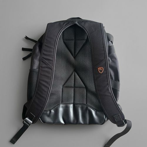 Player Issued Warwickshire Bears PlayerLayer Backpack — image 2