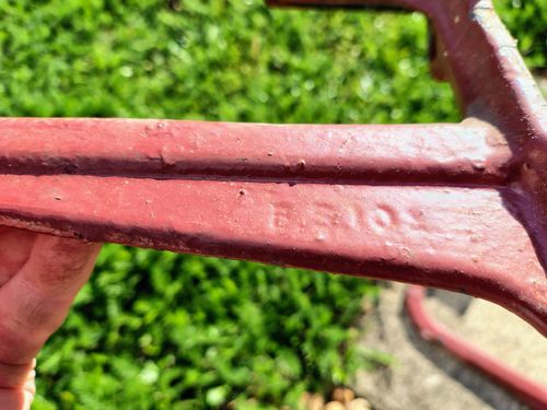 Antique Sink Brackets Cast Iron Belfast sink -matching Pair 14 inch - original — image 13
