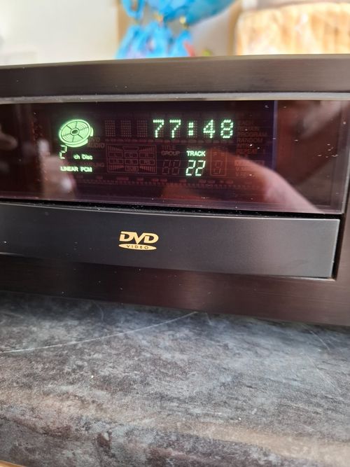 Rotel Dvd Cd Player RDV-985 Rare — image 3
