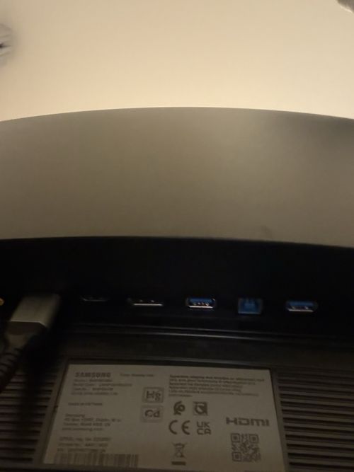Samsung Odyssey G9 — image 6