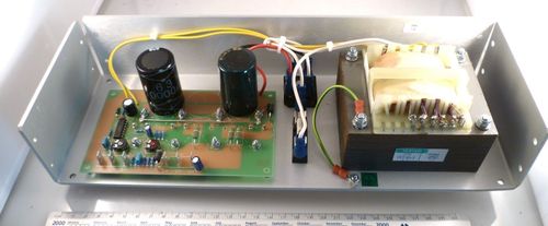 R3 Power Supply 00-3510 100-230Vac to 24-28Vdc 7.2A Regulated Linear MBL4-117B — image 1