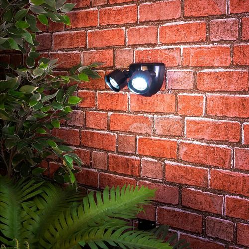 Battery LED PIR Motion Sensor Security Wall Light Outdoor Garden Adjustable — image 2