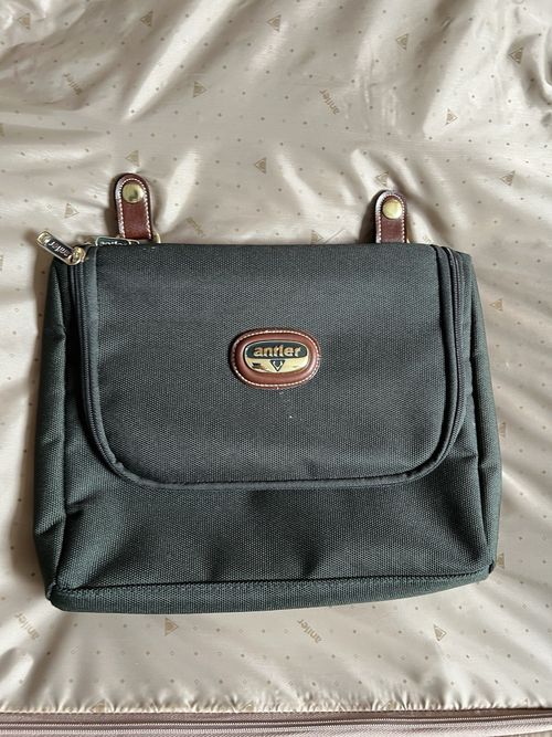 Antler Soft Green Suit Carrier Garment Bag with Extra Compartments — image 8