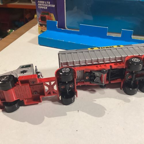Matchbox Superkings K18 Ford LTS Articulated Tipper Truck  VNM In Original Box — image 11