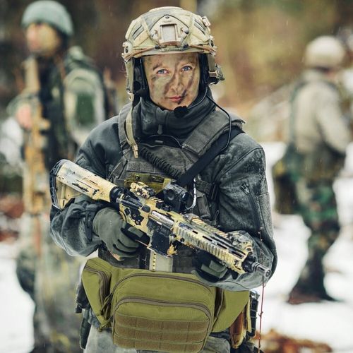 Tactical Pistol Bag Waist Handgun Bag Holster Gun Fanny Pack with Magazine Pouch — image 7