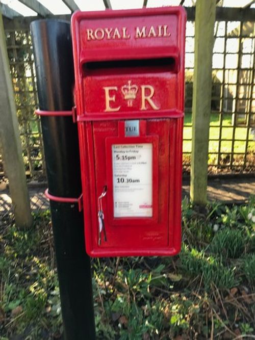 Original Royal Mail Post Box Pole Mounted MACHAN SCOTLAND