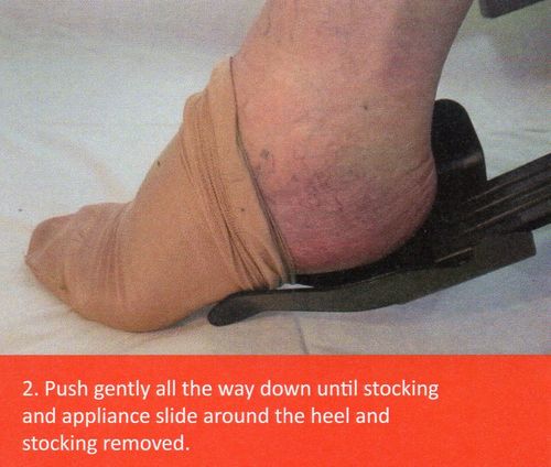 COMPRESSION STOCKING and SOCK AID Easy On/Off - SOXONOFF DOES THE JOB  — image 12