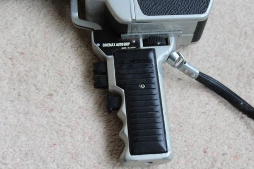 Cinemax 85E Auto Zoom Vintage Movie Camera  untested but motor runs — image 9