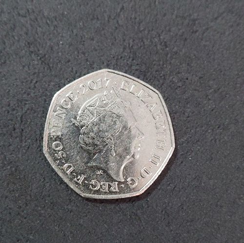 UK 2017 50p Coin Elizabeth II Beatrix Potter The Tale of Peter Rabbit — image 2