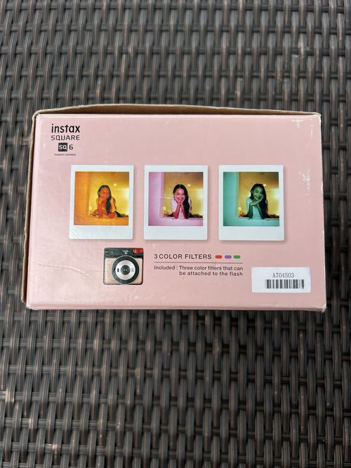 Fujifilm Instax SQ6 Blush Gold Instant Camera — image 9