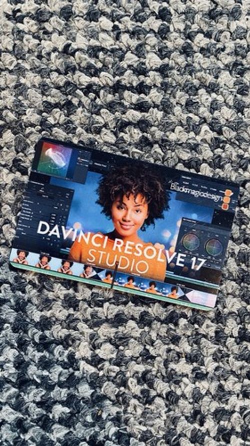 blackmagic design davinci resolve 17 studio activation card  eligible for update