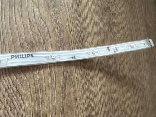 Philips Hue 2M Smart Lightstrip + 71901A LED RGB - NON Bluetooth — image 5