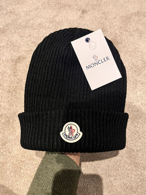 Moncler Black Ribbed Knit Beanie Hat Men One Size Winter UK Fast 2 day delivery  — image 2